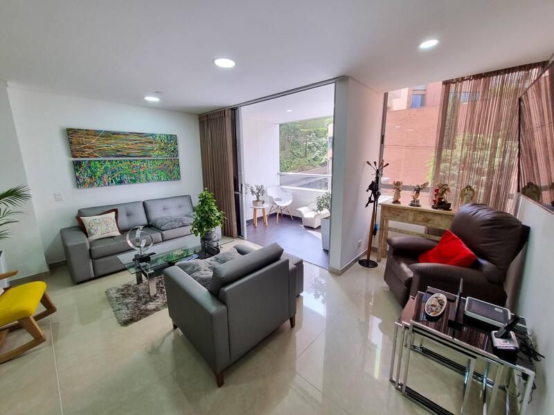 Apartamento en venta ubicado en Medellín, sector El Encierro - 5