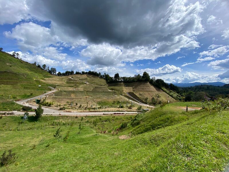 Lote en venta ubicado en El Retiro, sector Vereda Lejos del Nido - 4