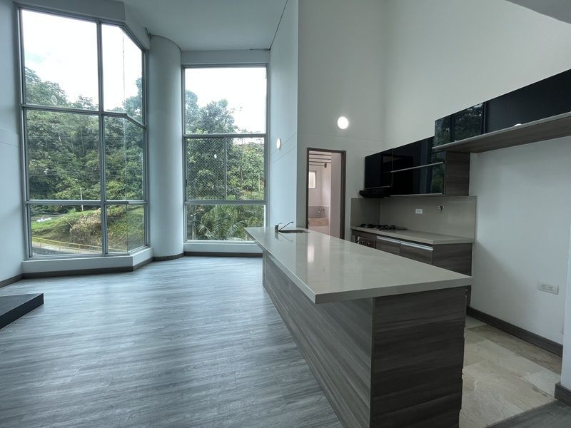 Apartaestudio en arriendo ubicado en Sabaneta, sector Aves María - 8