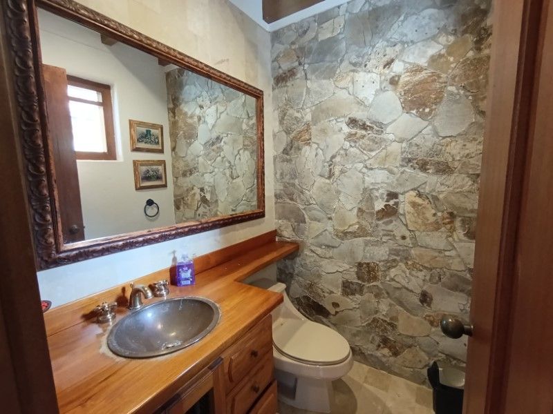 Finca en arriendo ubicada en Rionegro, sector Rotonda Sajonia - 20