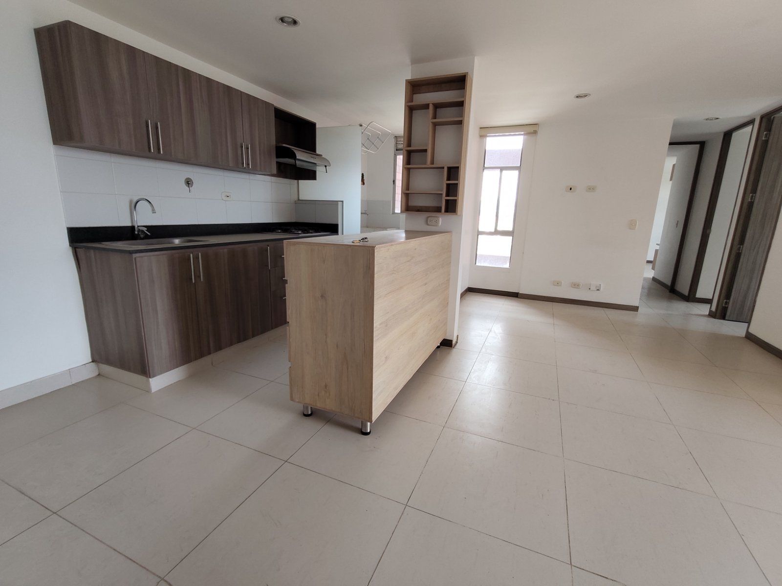 APARTAMENTO EN ARRIENDO UBICADO EN RIONEGRO SECTOR COLEGIOS