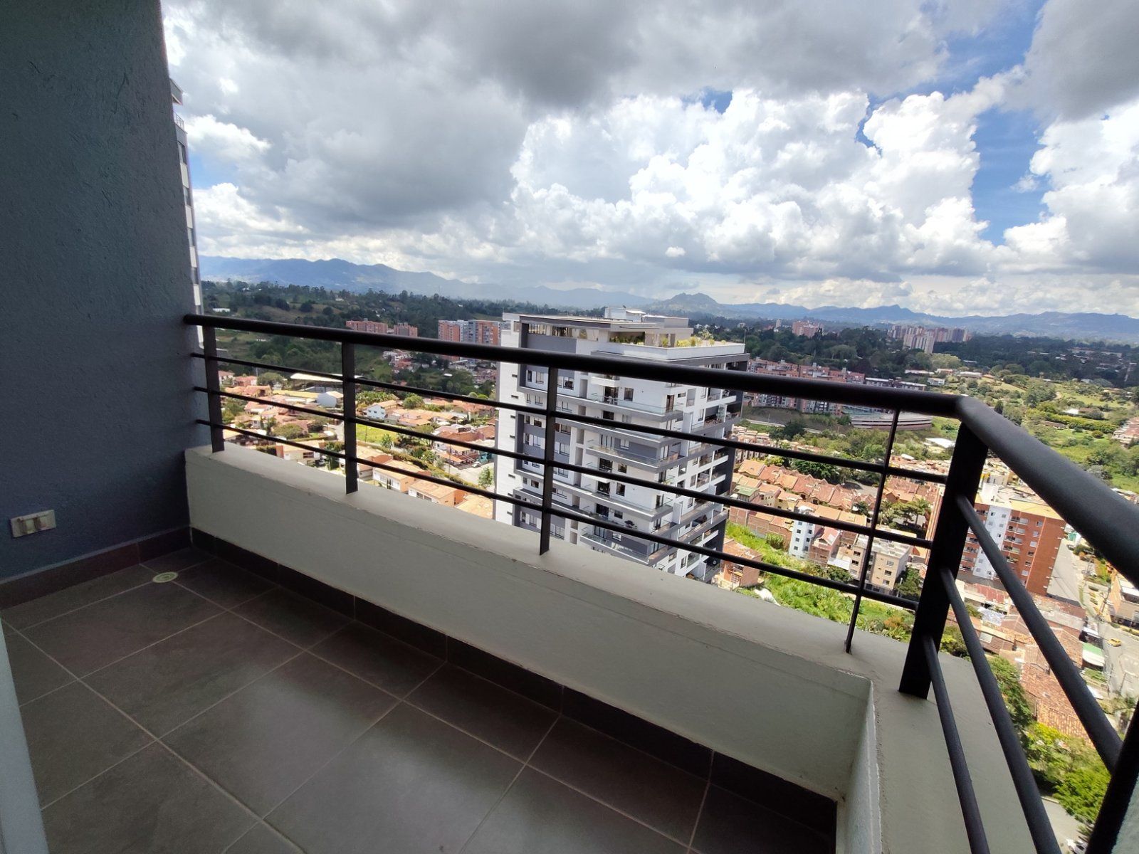 APARTAMENTO EN ARRIENDO UBICADO EN RIONEGRO SECTOR COLEGIOS - 13