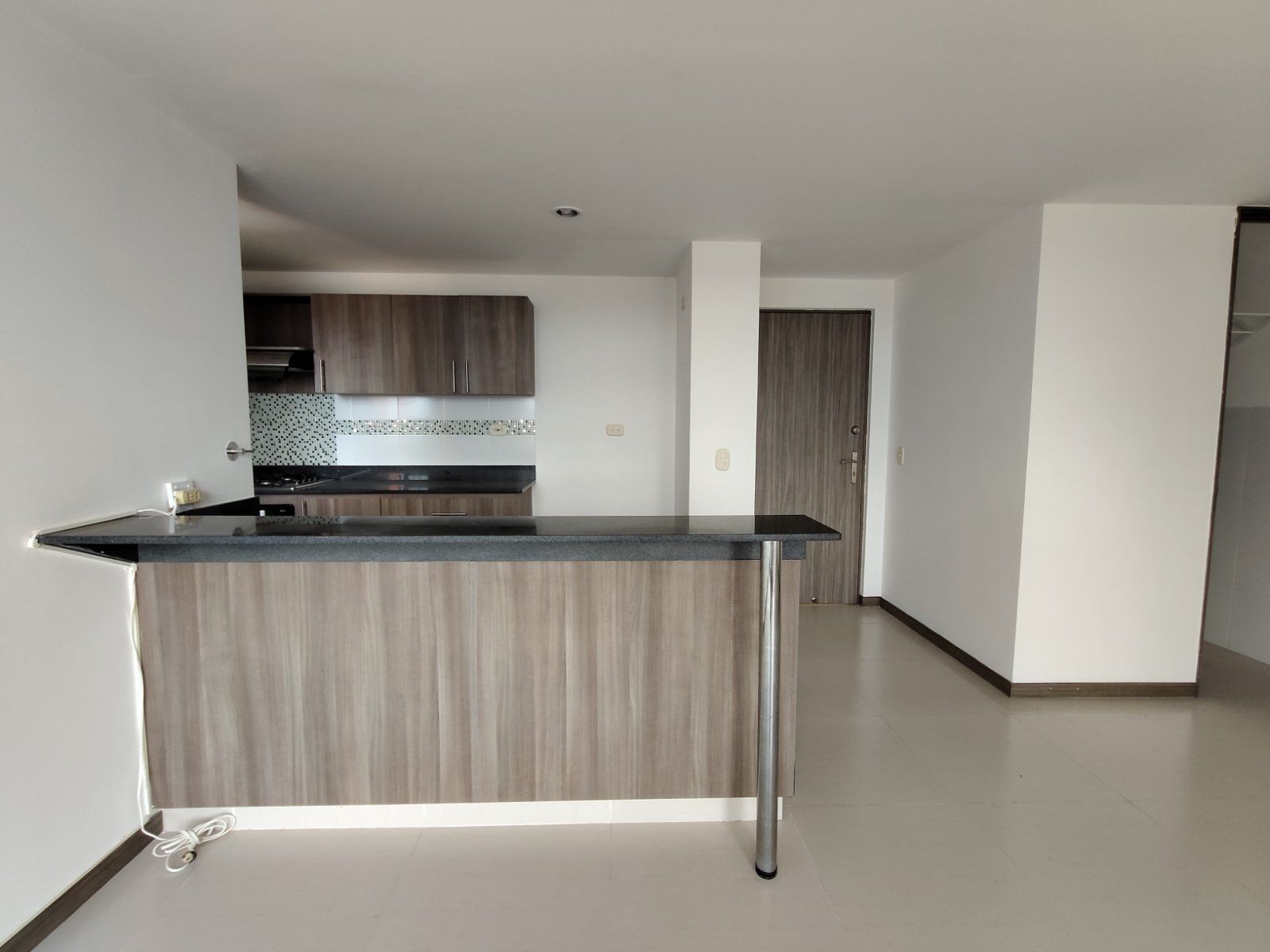 APARTAMENTO EN ARRIENDO UBICADO EN RIONEGRO SECTOR LOS COLEGIOS - 2