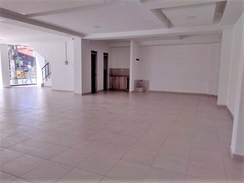 Local en arriendo ubicado en Medellín, sector Belén Malibu - 2