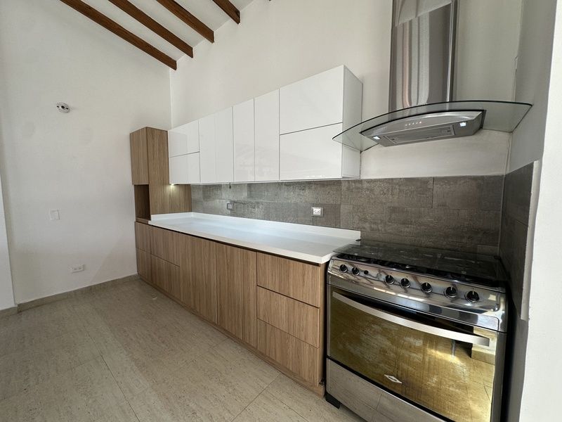 Casa en arriendo ubicada en Envigado, sector Las Antillas - 7