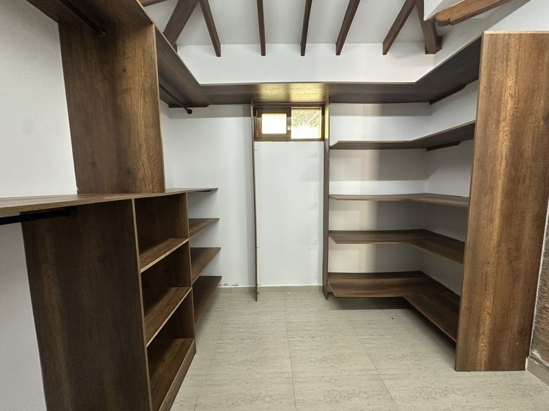 Casa en arriendo ubicada en Envigado, sector Las Antillas - 13