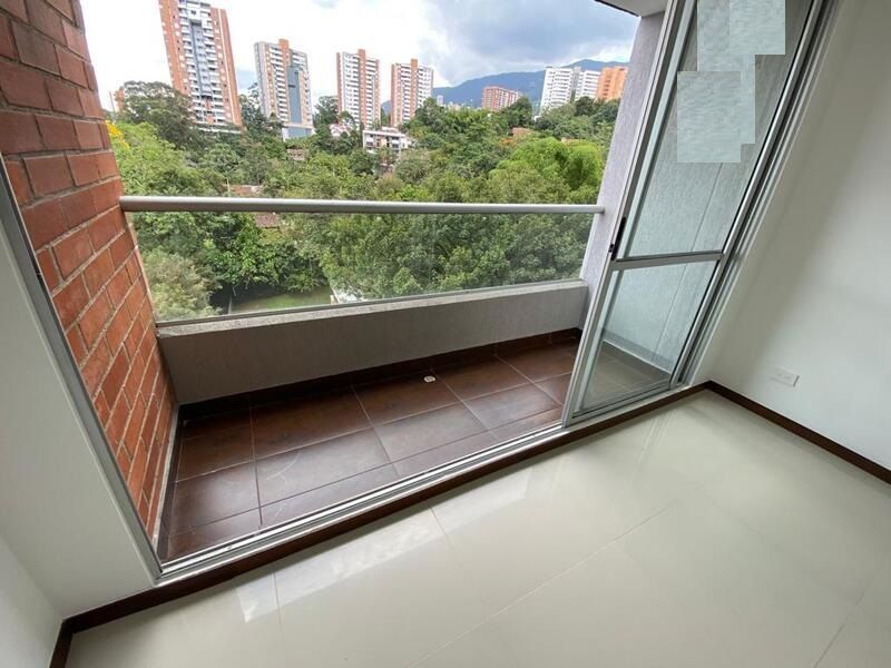 Apartamento en arriendo ubicado en Envigado, sector Loma el Esmeraldal - 13