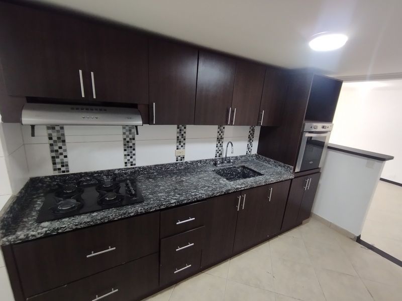 Apartamento en arriendo ubicado en Medellín, sector Los Balsos - 8