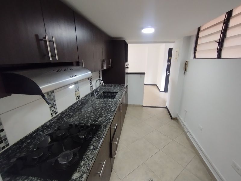 Apartamento en arriendo ubicado en Medellín, sector Los Balsos - 9