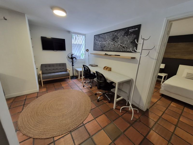 Oficina en arriendo ubicada en Medellín, sector Astorga - 3