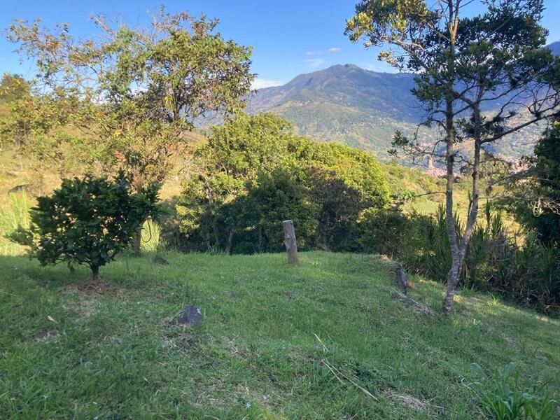 Finca en arriendo ubicada en Copacabana, sector Vereda la Veta - 4