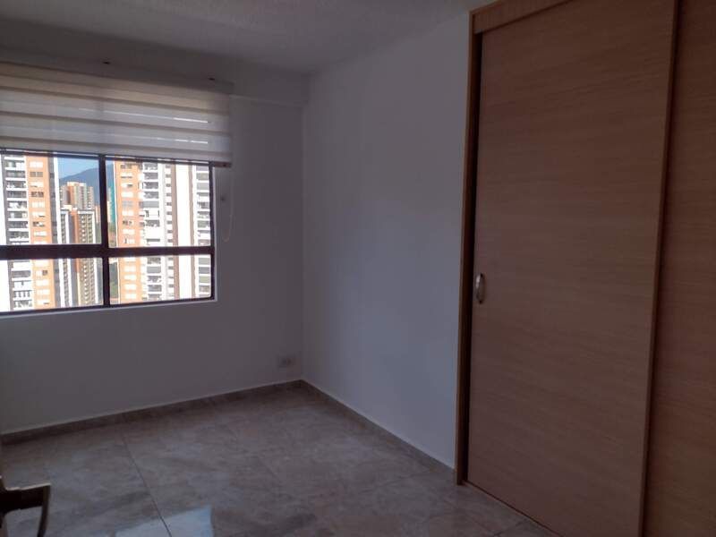 APARTAMENTO EN ARRIENDO UBICADO EN MEDELLIN SECTOR LOMA DE LOS BERNAL - 7