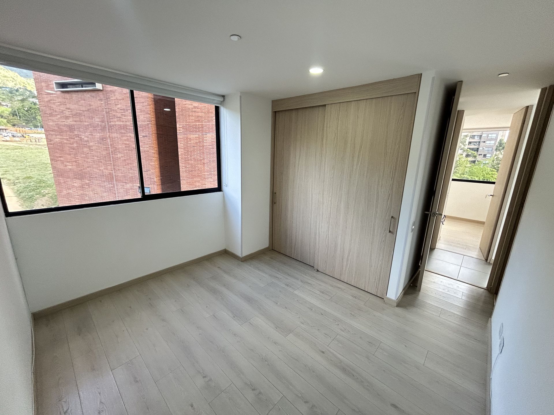 APARTAMENTO EN ARRIENDO UBICADO EN ENVIGADO SECTOR LOMA DE LAS BRUJAS - 9