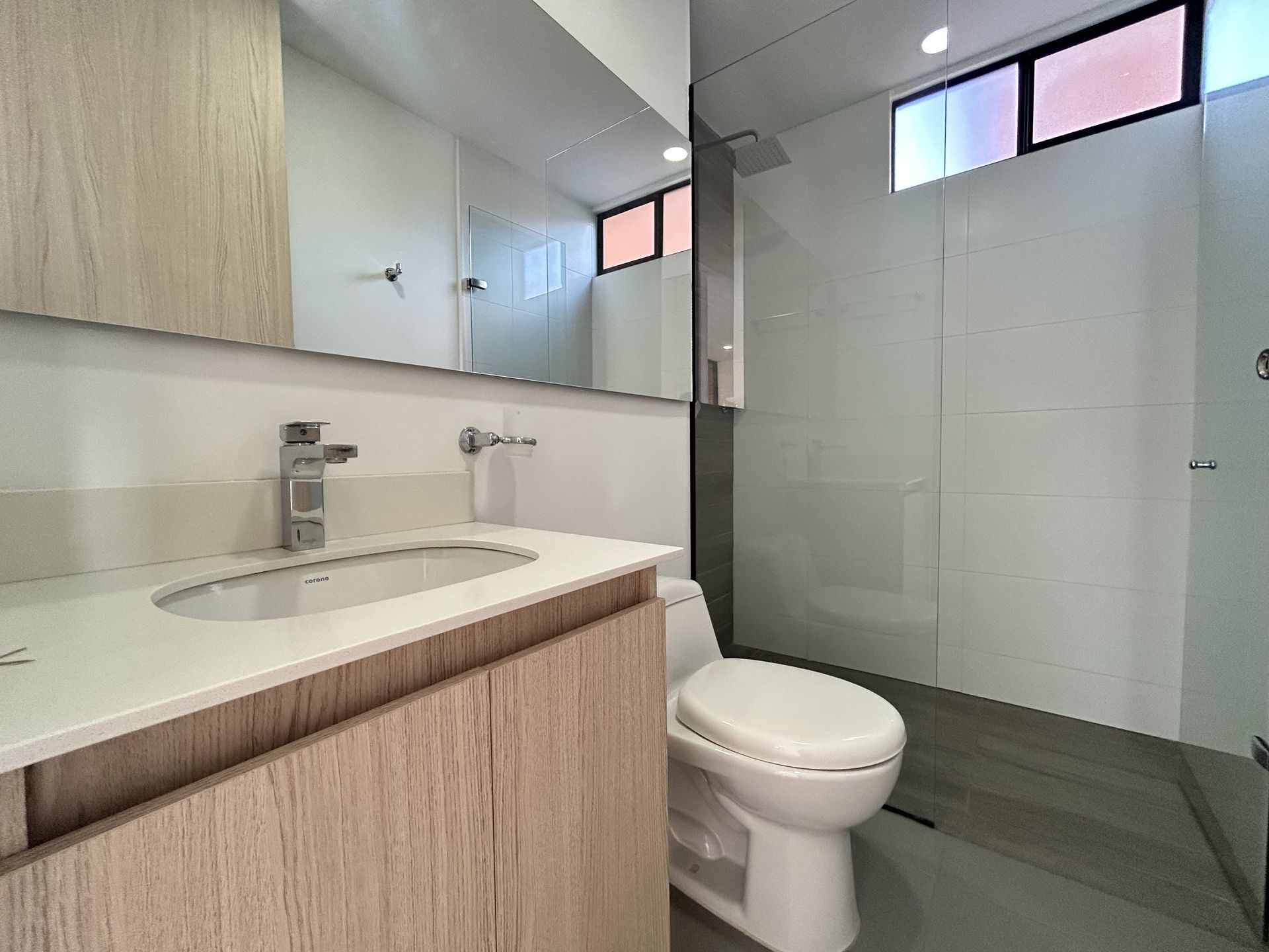 APARTAMENTO EN ARRIENDO UBICADO EN ENVIGADO SECTOR LOMA DE LAS BRUJAS - 13