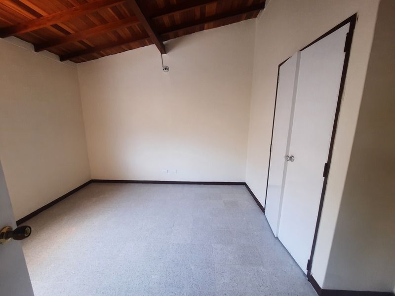 Casa en arriendo ubicada en Medellín, sector Estadio - 7