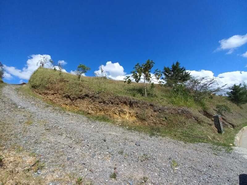 Lote en venta ubicado en El Retiro, sector Pantanillo - 7