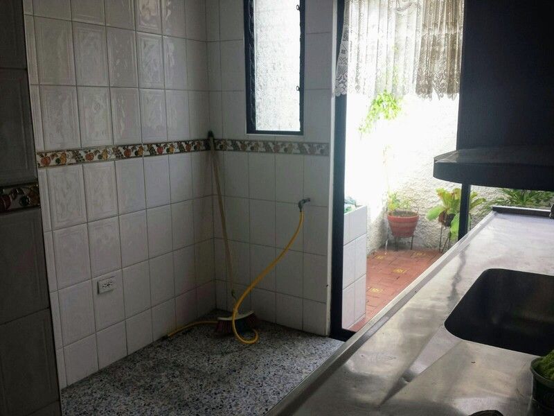 Casa en venta ubicada en Medellín, sector Santa Monica 2 - 5