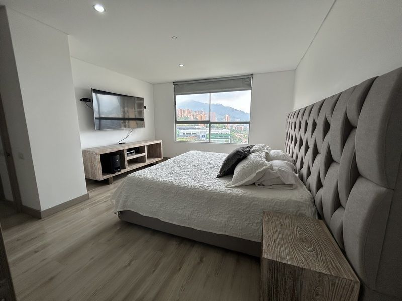 Apartamento en venta ubicado en Envigado, sector Loma del Chocho - 11