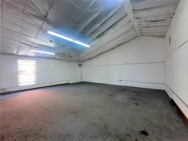 Oficina en arriendo ubicada en Medellín, sector San Diego - 2