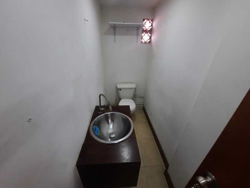 Oficina en arriendo ubicada en Medellín, sector San Diego - 11