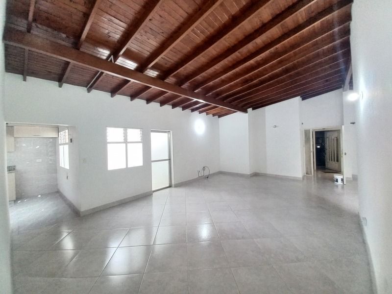 Casa en arriendo ubicada en Medellín, sector Calasanz - 2