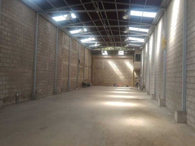 Bodega en arriendo ubicada en Bello, sector Las Granjas - 3