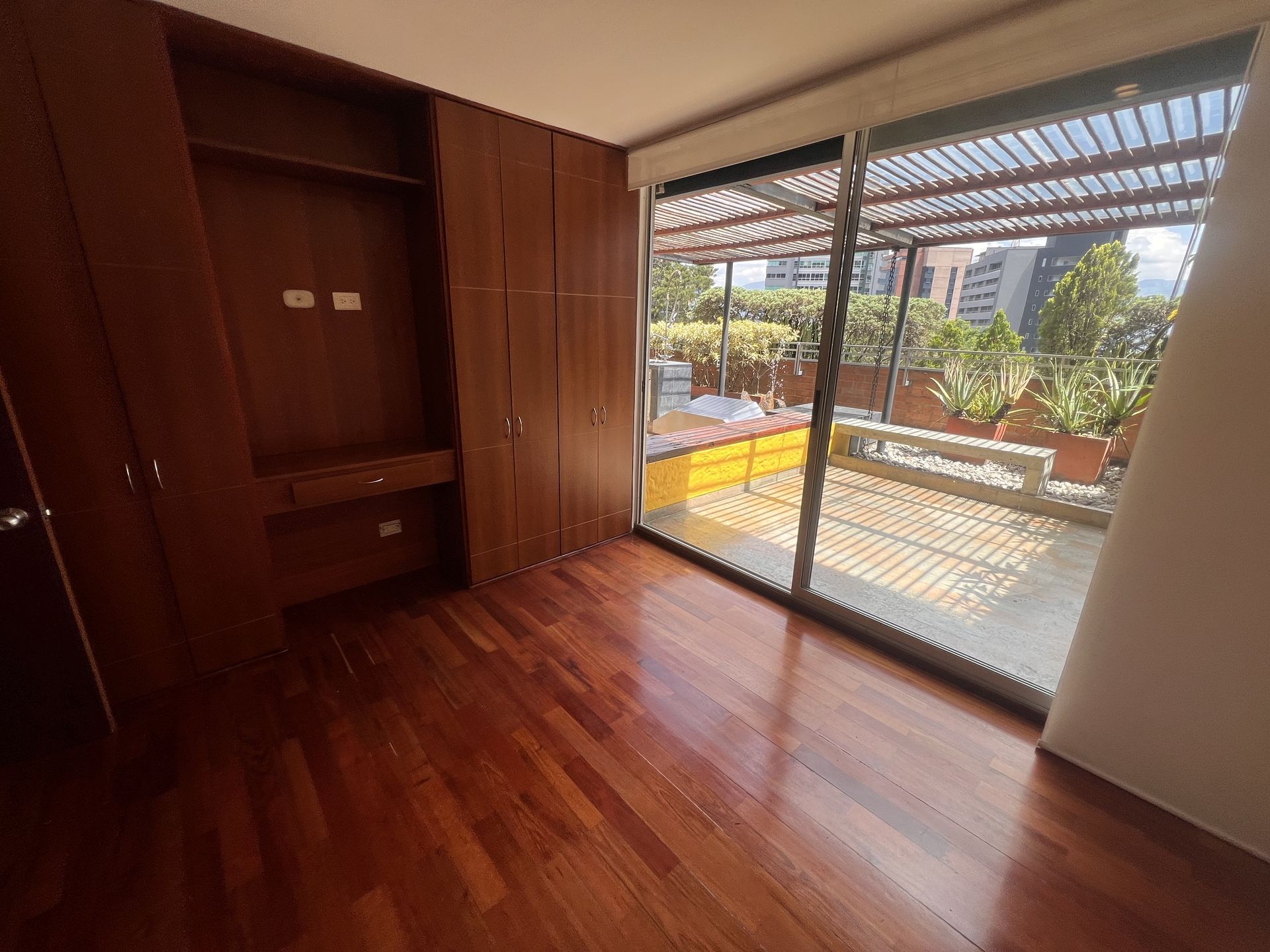 APARTAMENTO EN ARRIENDO UBICADO EN EL POBLADO SECTOR EL TESORO - 8