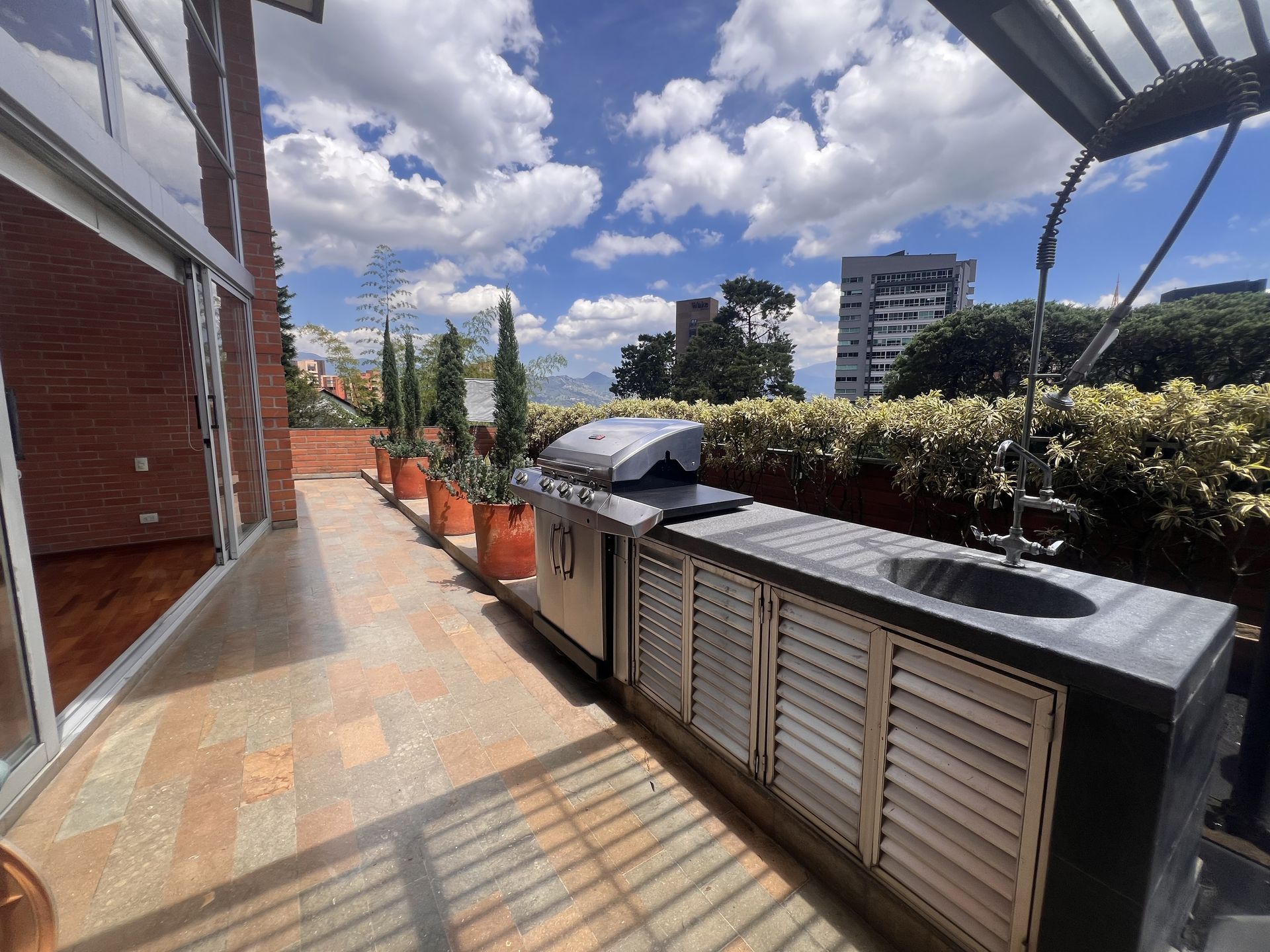 APARTAMENTO EN ARRIENDO UBICADO EN EL POBLADO SECTOR EL TESORO - 18