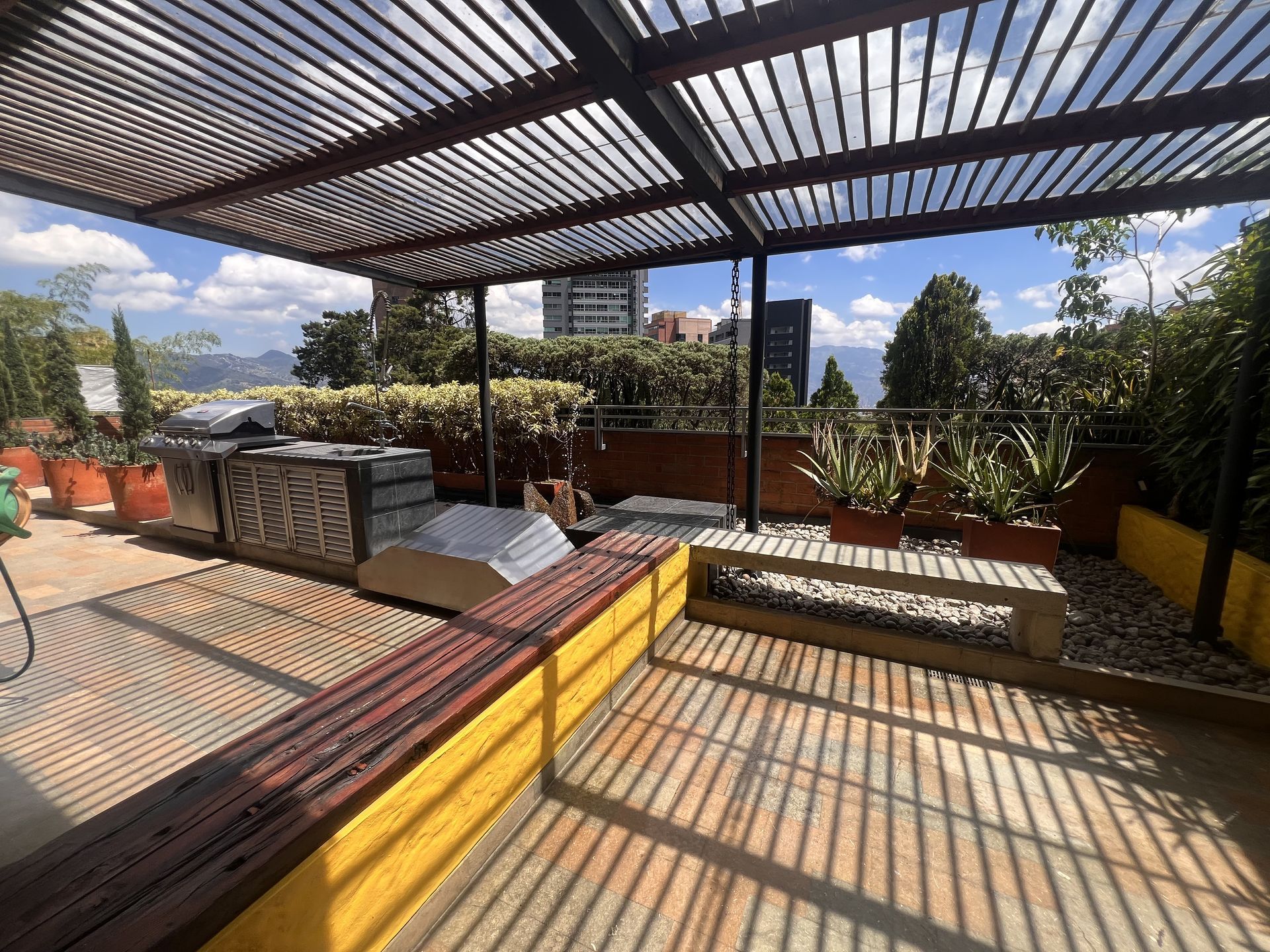 APARTAMENTO EN ARRIENDO UBICADO EN EL POBLADO SECTOR EL TESORO - 19