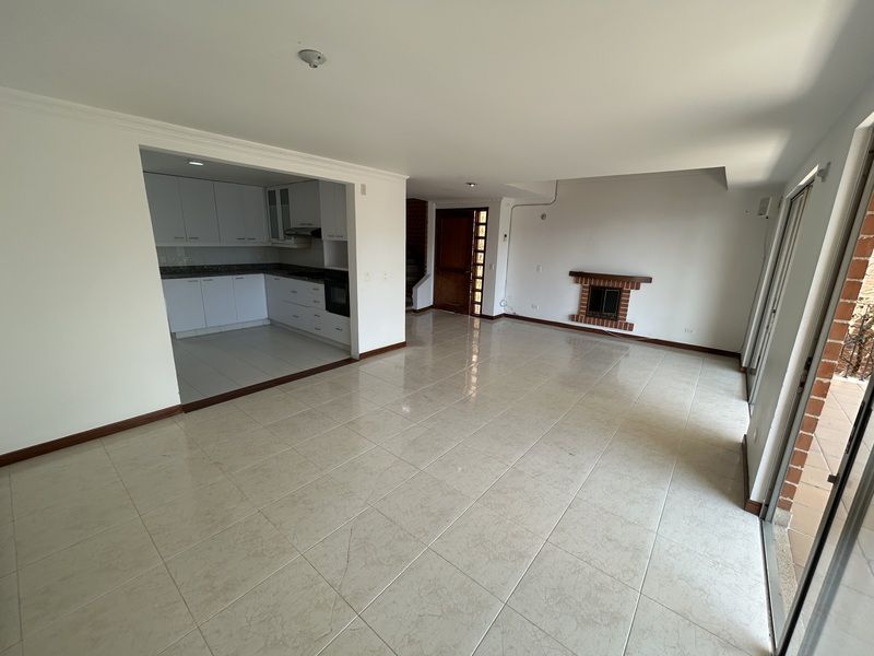 Casa en arriendo ubicada en Envigado, sector La Sebastiana - 3