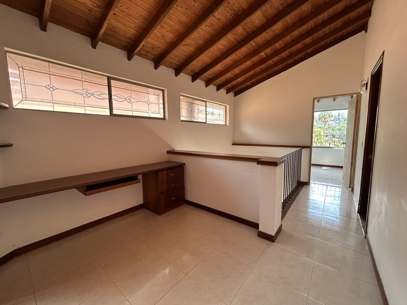 Casa en arriendo ubicada en Envigado, sector La Sebastiana - 7