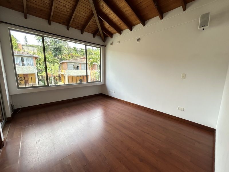 Casa en arriendo ubicada en Envigado, sector La Sebastiana - 12