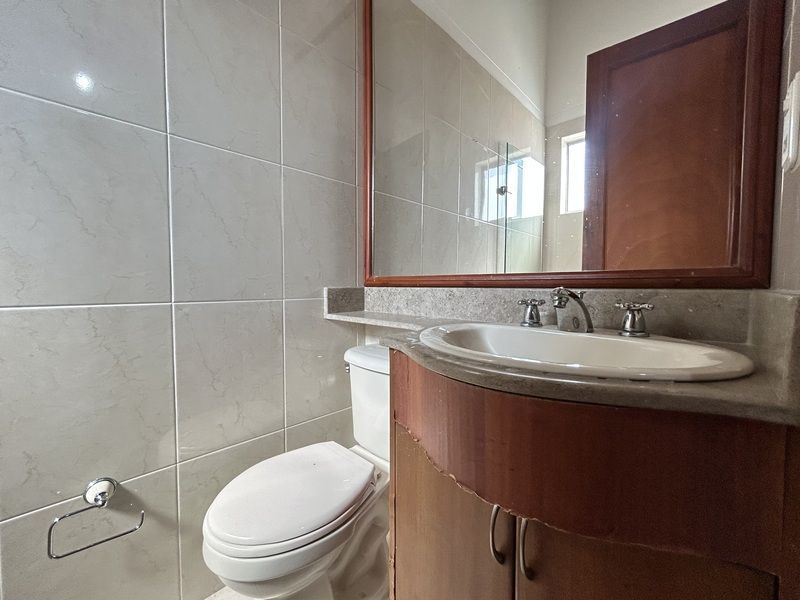 Casa en arriendo ubicada en Envigado, sector La Sebastiana - 20