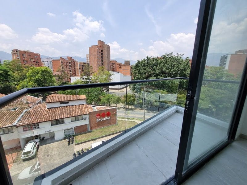 Apartamento en arriendo ubicado en Medellín, sector Unicentro - 13