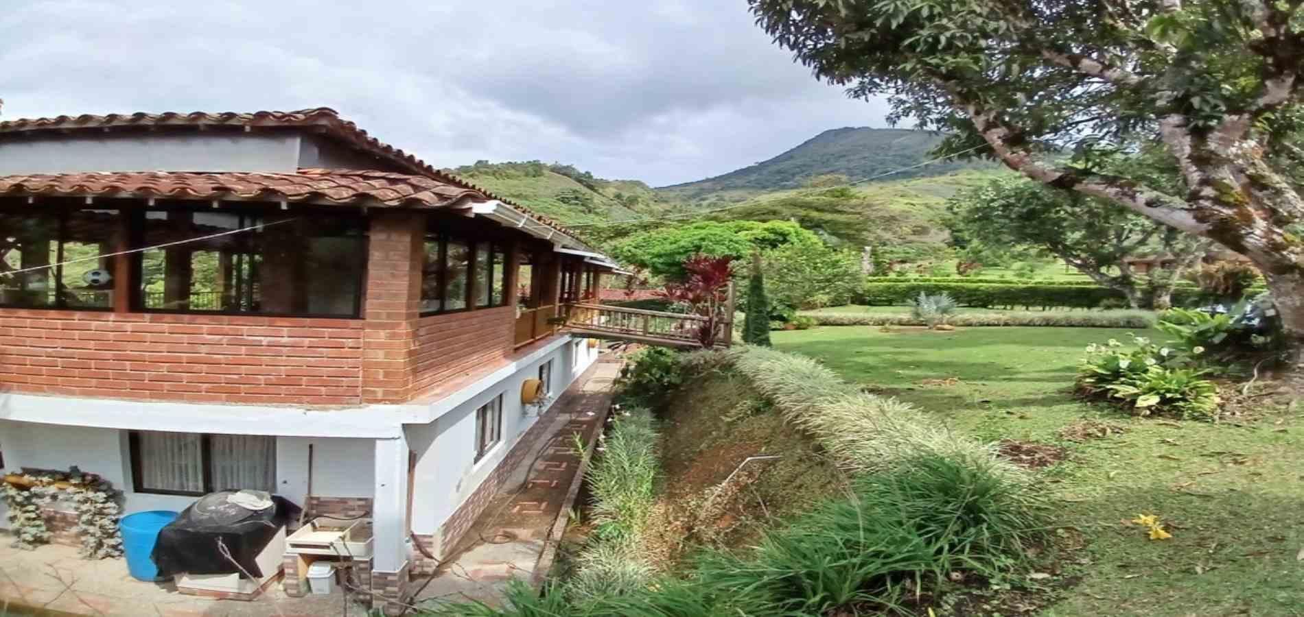Finca en arriendo ubicada en Barbosa, sector Vereda las Lajas - 13