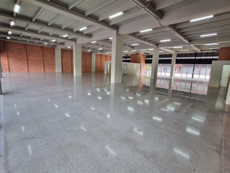 Local en arriendo ubicado en Medellín, sector Guayabal - 7
