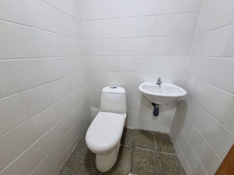 Local en arriendo ubicado en Medellín, sector Guayabal - 22