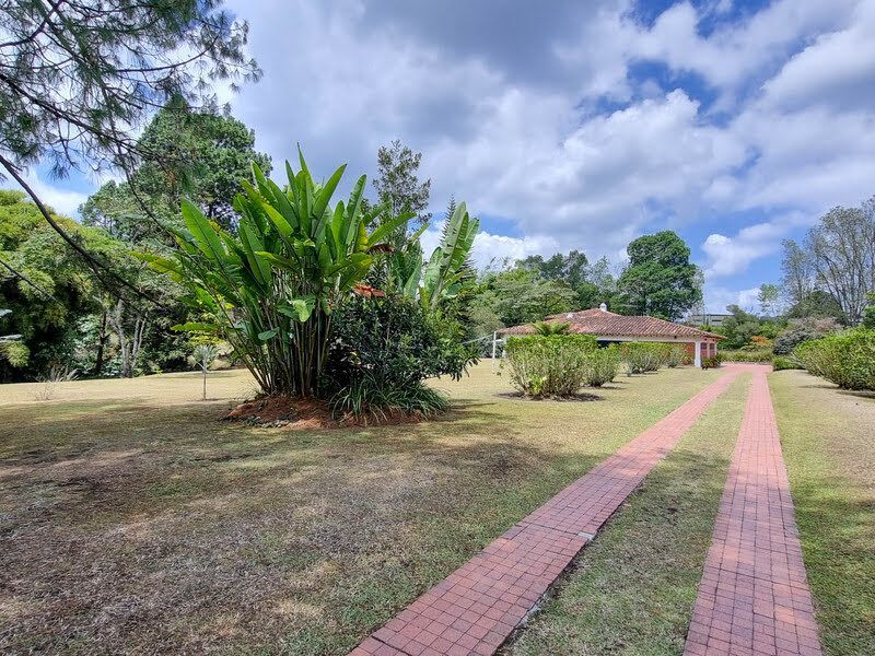 Casa en arriendo ubicada en Rionegro, sector Llanogrande - 2
