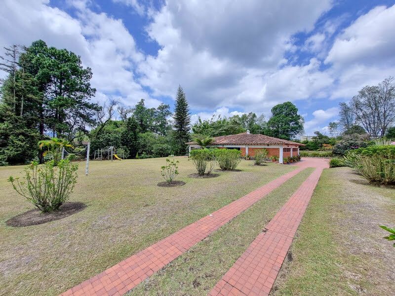 Casa en arriendo ubicada en Rionegro, sector Llanogrande - 5