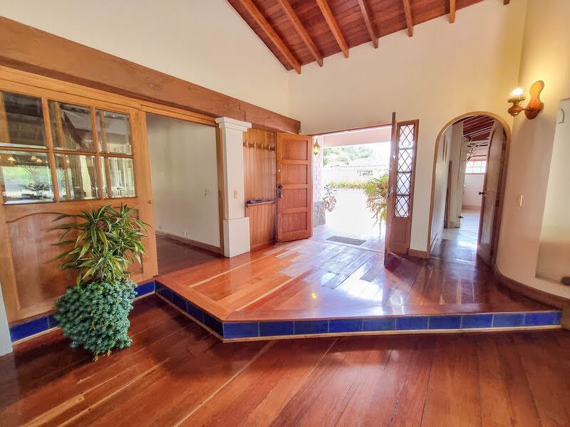Casa en arriendo ubicada en Rionegro, sector Llanogrande - 35