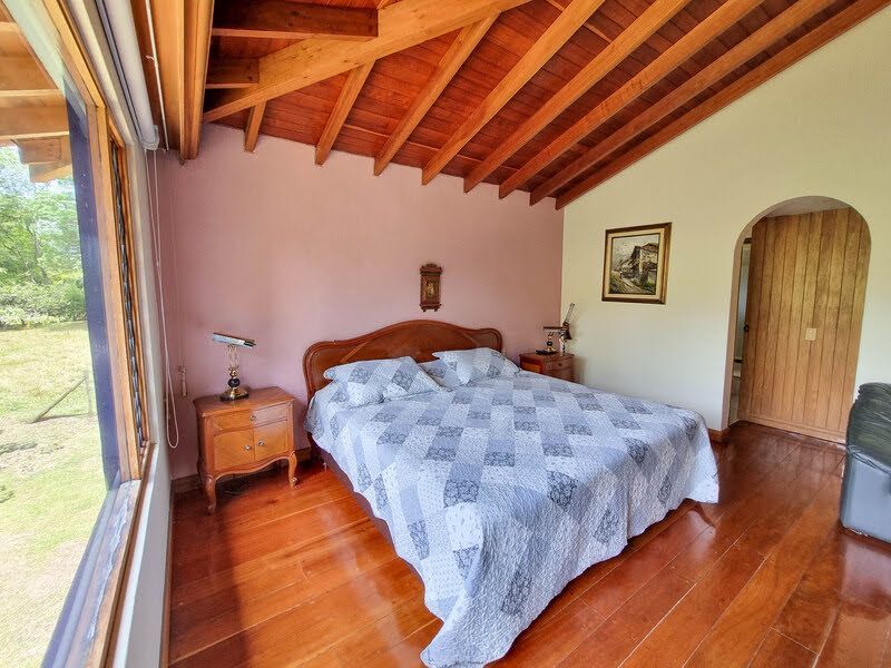 Casa en arriendo ubicada en Rionegro, sector Llanogrande - 62