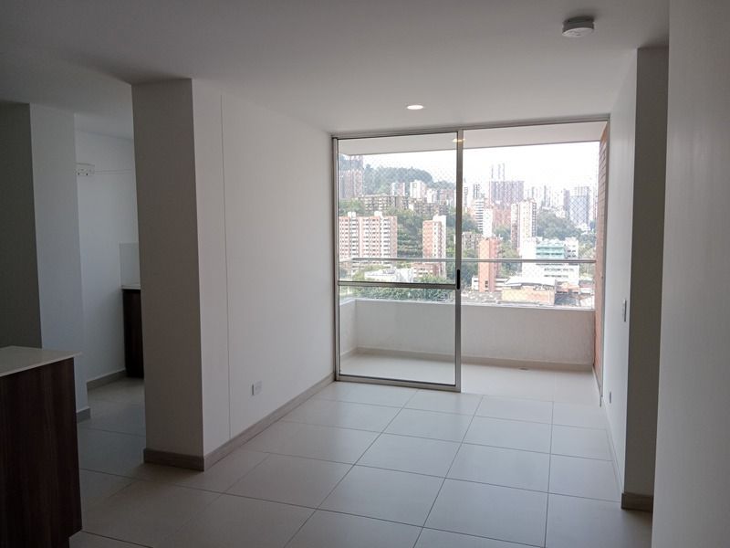 Apartamento en venta ubicado en Medellín, sector San Diego - 2
