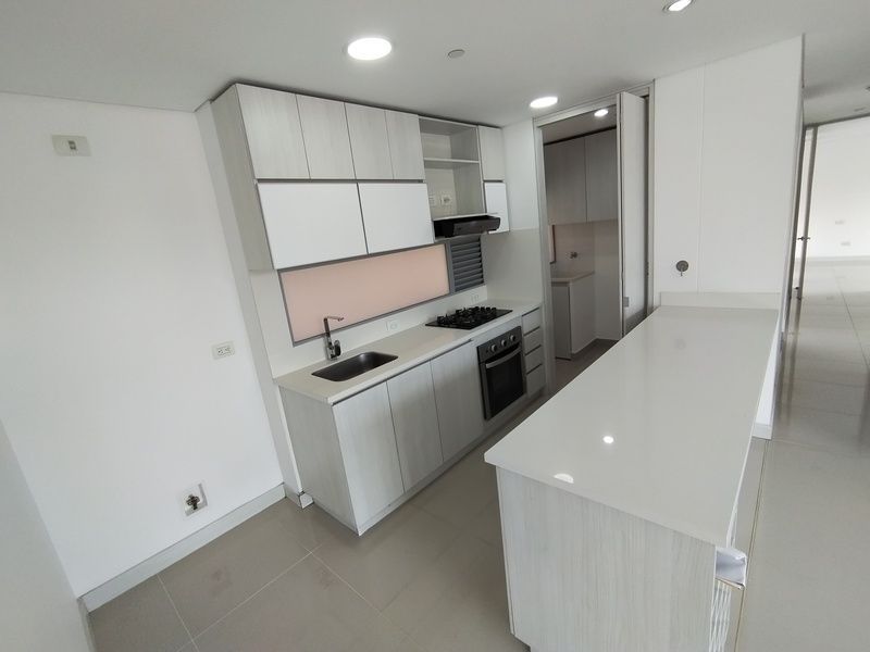 APARTAMENTO EN ARRIENDO UBICADO EN ENVIGADO SECTOR LOMA DEL CHOCHO - 4