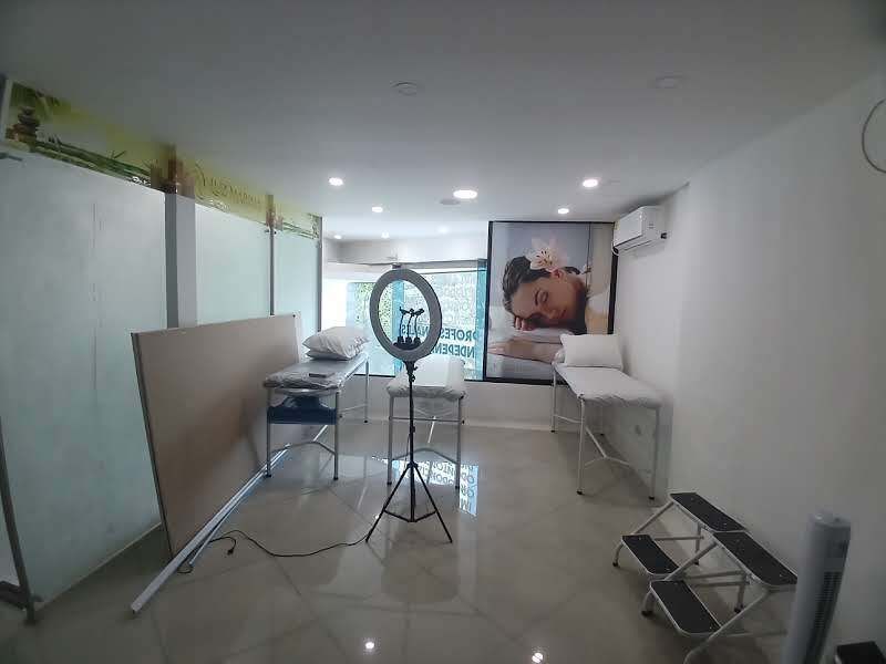 Local en arriendo ubicado en Medellín, sector La Gloria - 8