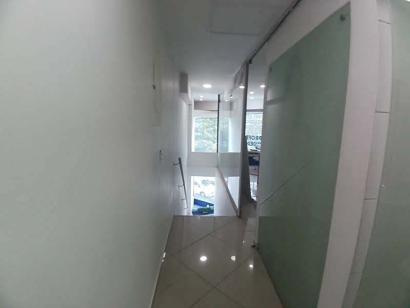 Local en arriendo ubicado en Medellín, sector La Gloria - 11