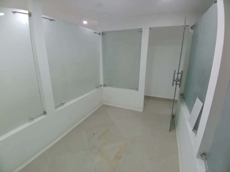 Local en arriendo ubicado en Medellín, sector La Gloria - 20