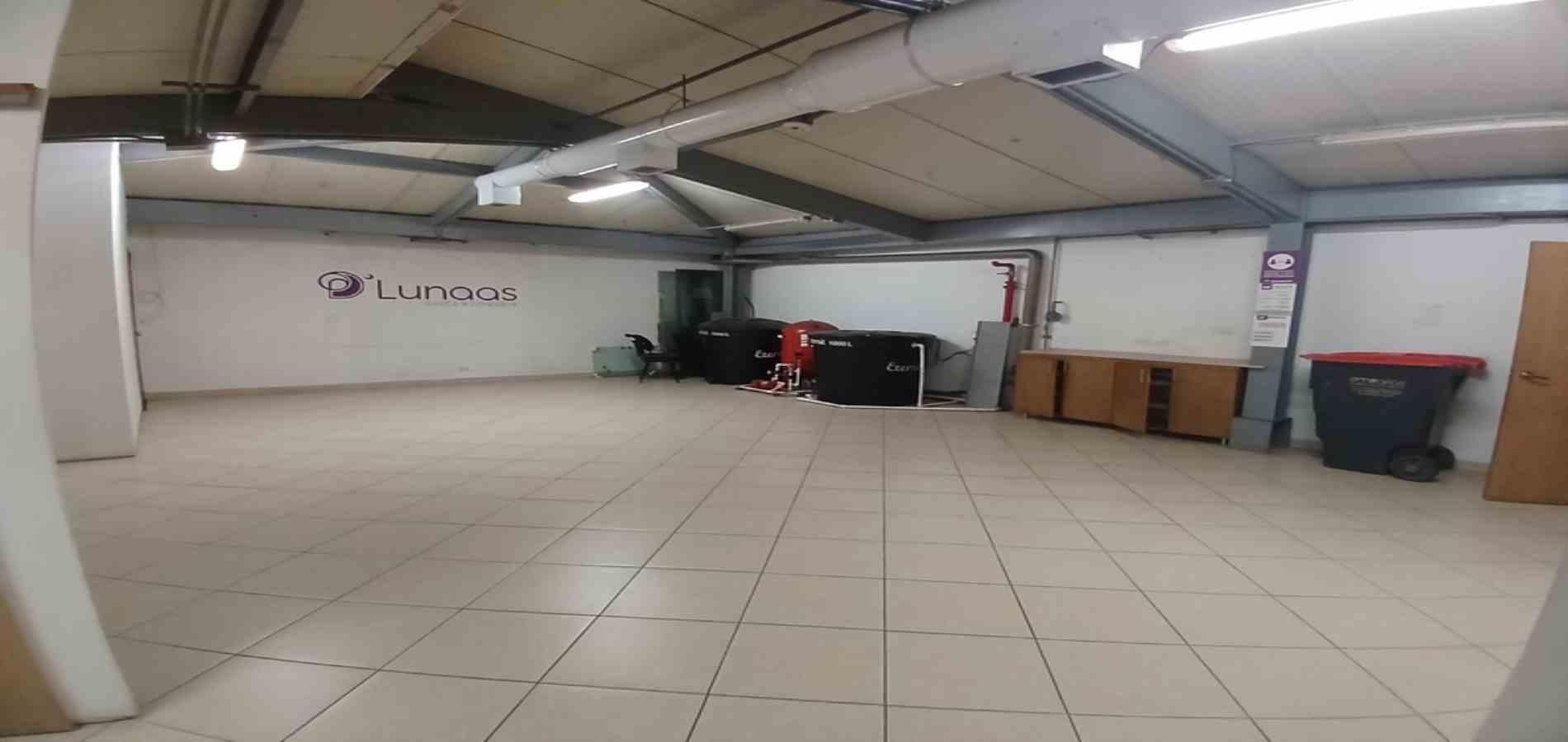 Local en arriendo ubicado en Medellín, sector Laureles - 6