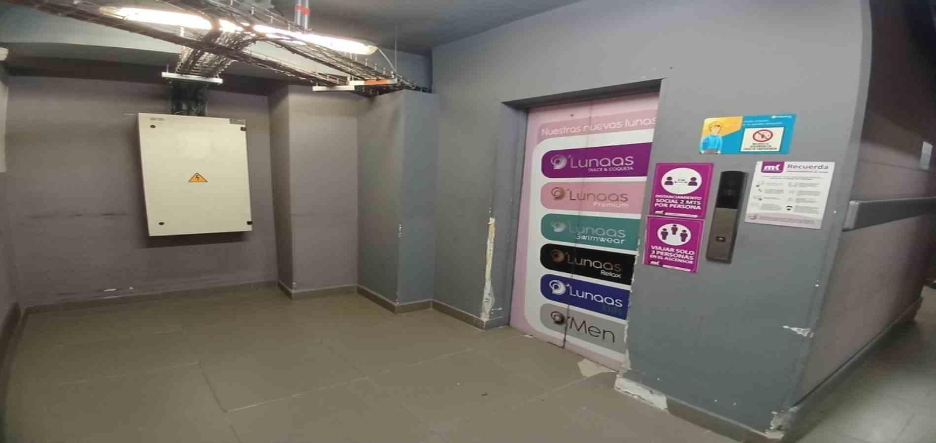 Local en arriendo ubicado en Medellín, sector Laureles - 12