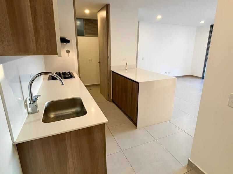 Apartaestudio en venta ubicado en Medellín, sector Los Balsos II - 2