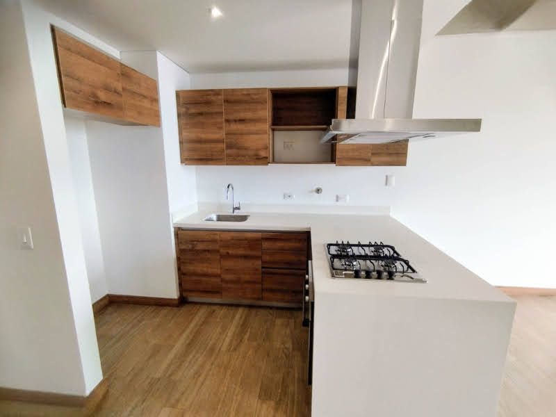 Apartaestudio en arriendo ubicado en Medellín, sector Ciudad del Río - 2